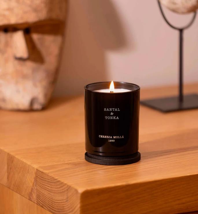 VELA SANTAL & TONKA
